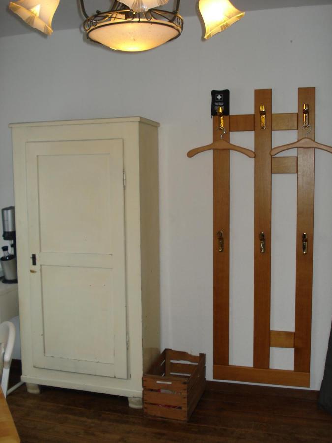 Appartement 25 Qm Mit Bad An Der Mosel - Naehe Koblenz ディーブリヒ エクステリア 写真
