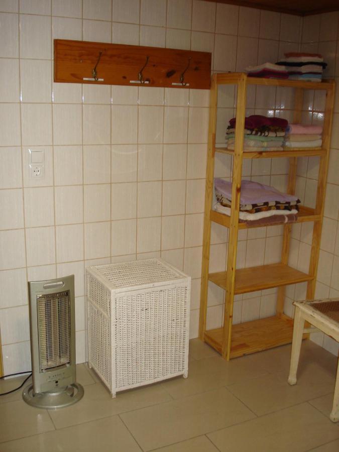 Appartement 25 Qm Mit Bad An Der Mosel - Naehe Koblenz ディーブリヒ エクステリア 写真